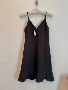 Express XS Black V-Neck Spaghetti Strap Dress LBD NWT